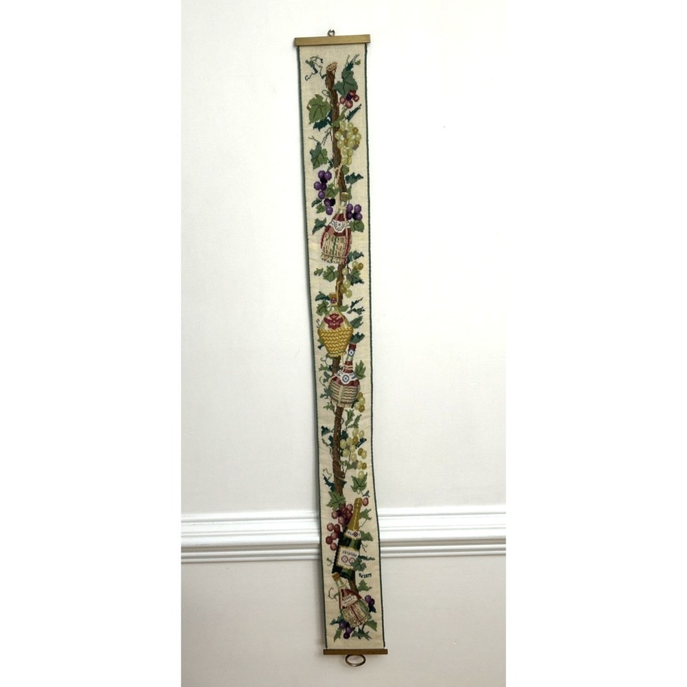 Vtg Tapestry Bell Pull Cross Stitch Needlepoint Grapes Wine Foliage RW1975